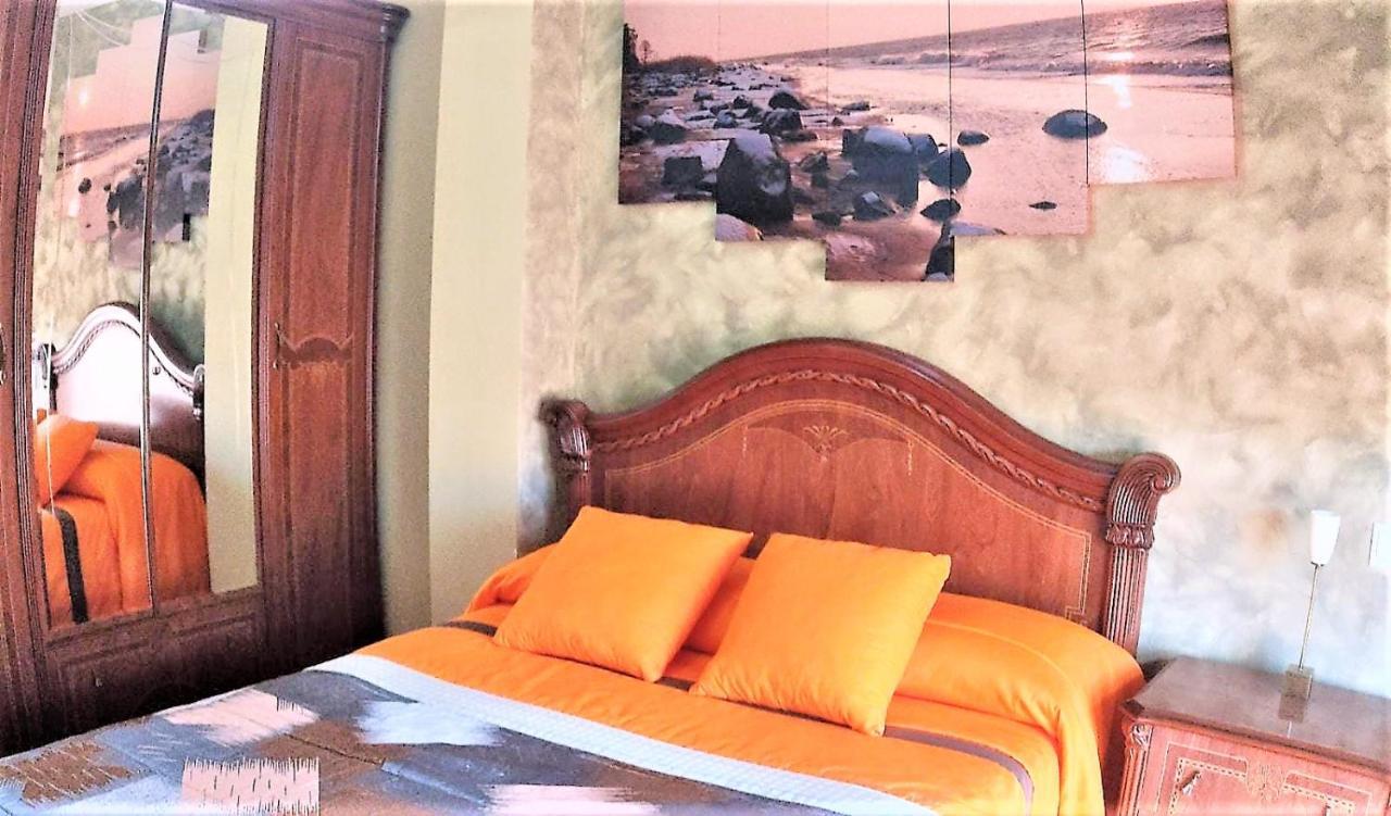 راماليس دي لا فيكتوريا Apartamentos Alto Ason المظهر الخارجي الصورة